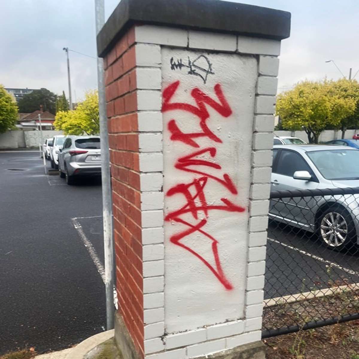 G4